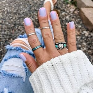 Red Aspen Gretchen's a Glow Getter Short Square Press On Nails